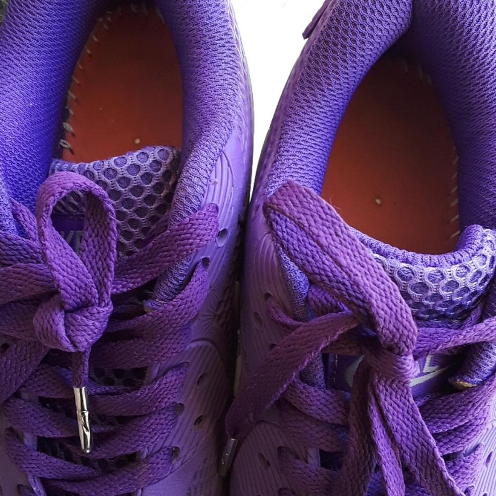 Women's Purple Nike Sneakers - Picture 2 of 6